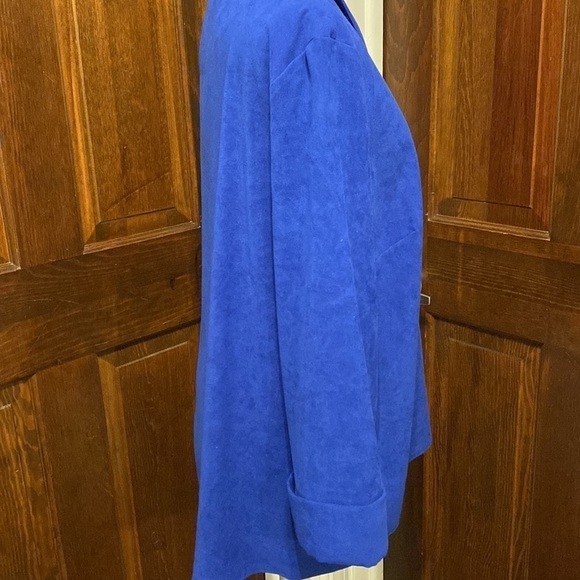 JM Collection blue 3/4 sleeve jacket. - Picture 5 of 6